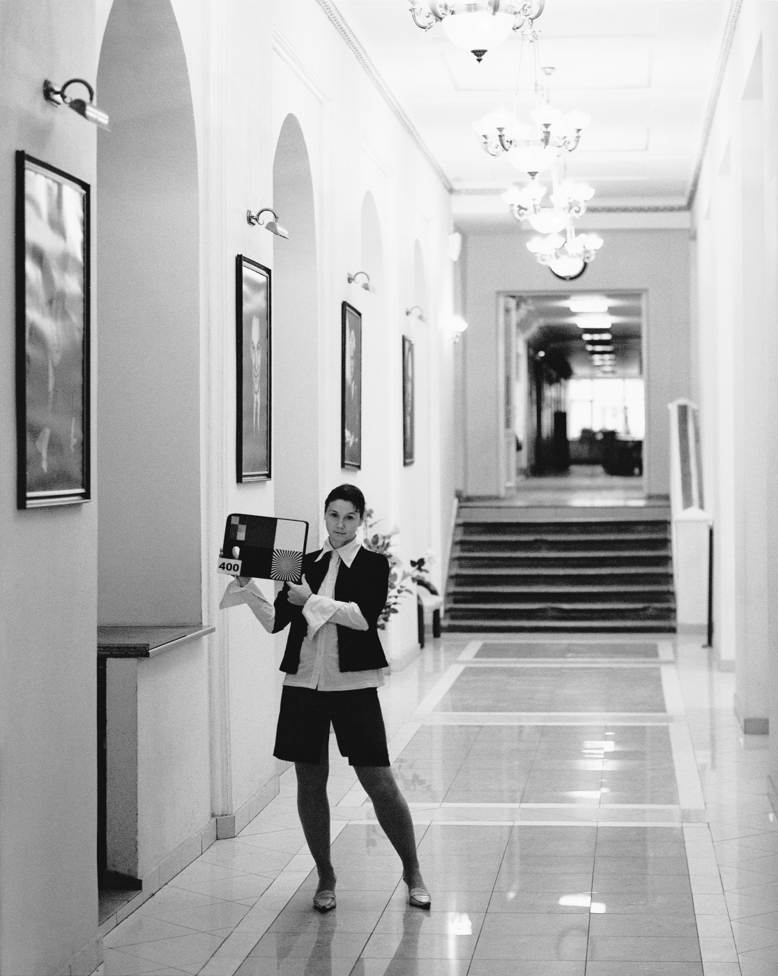 Фото 6. Тот же кадр, цифровая обработка изображения, в основном на сканере. Hall_1_Digital.jpg